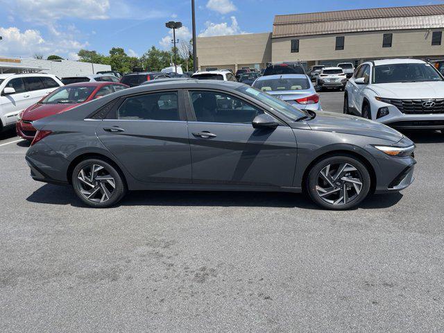 new 2024 Hyundai Elantra car, priced at $27,000