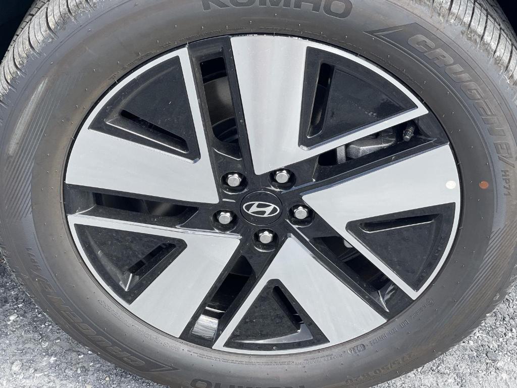 new 2026 Hyundai IONIQ 9 car, priced at $68,498