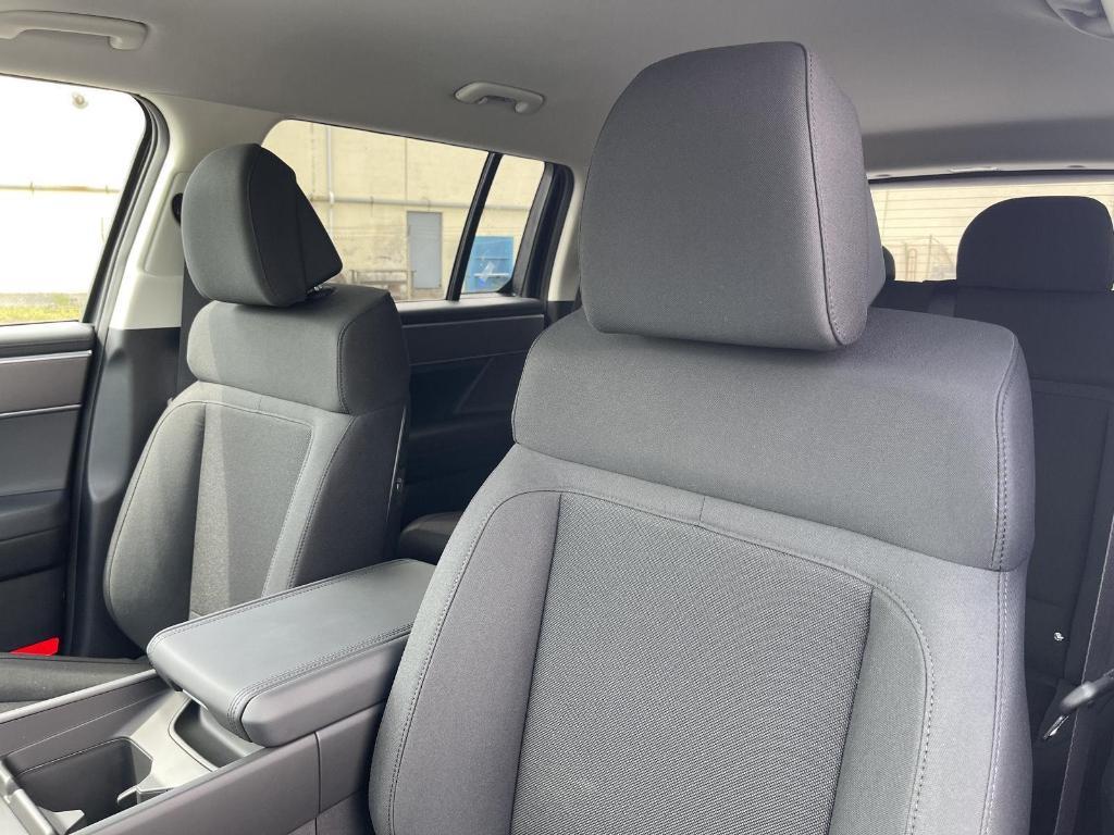 new 2026 Hyundai SANTA FE HEV car, priced at $39,585