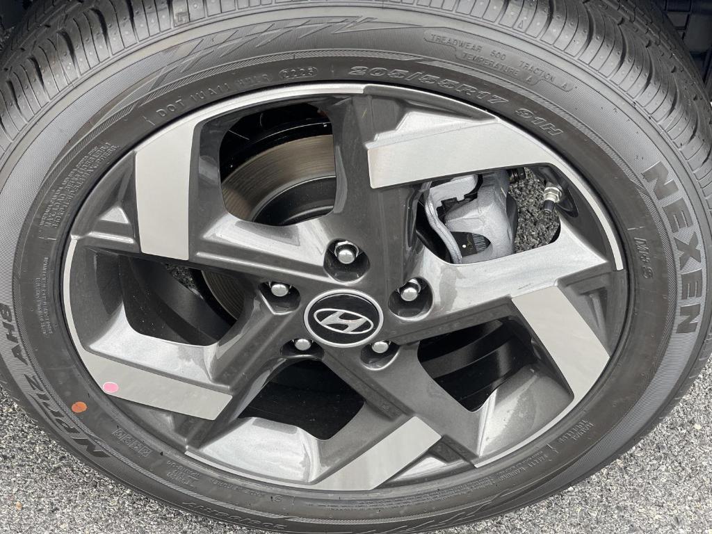 new 2025 Hyundai Venue car, priced at $23,739