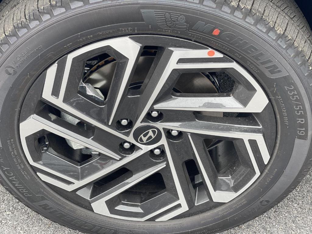 new 2025 Hyundai Tucson car, priced at $41,254