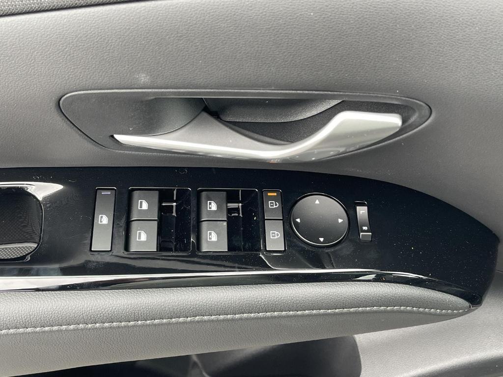 new 2025 Hyundai Tucson car, priced at $41,254