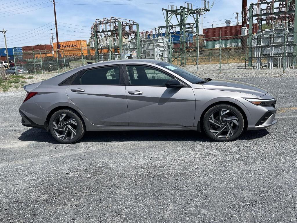 new 2025 Hyundai Elantra car, priced at $24,339