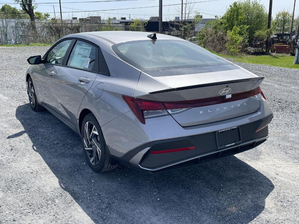 new 2025 Hyundai Elantra car, priced at $24,339