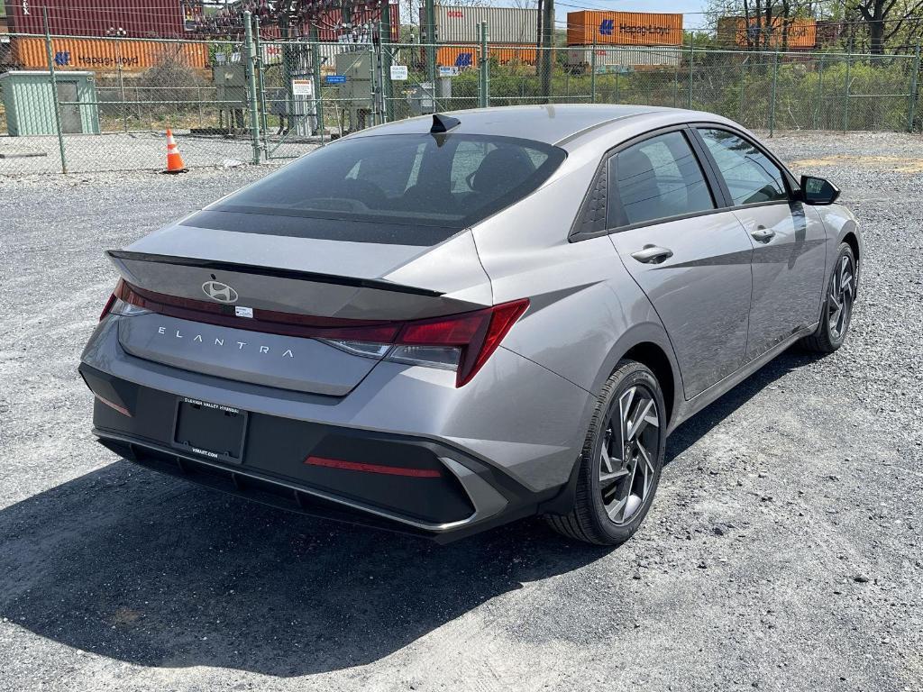 new 2025 Hyundai Elantra car, priced at $24,339