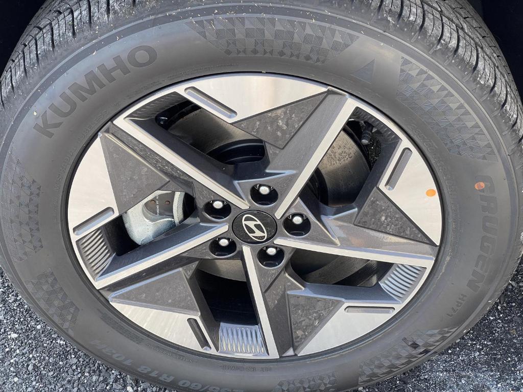 new 2025 Hyundai Tucson car, priced at $35,847