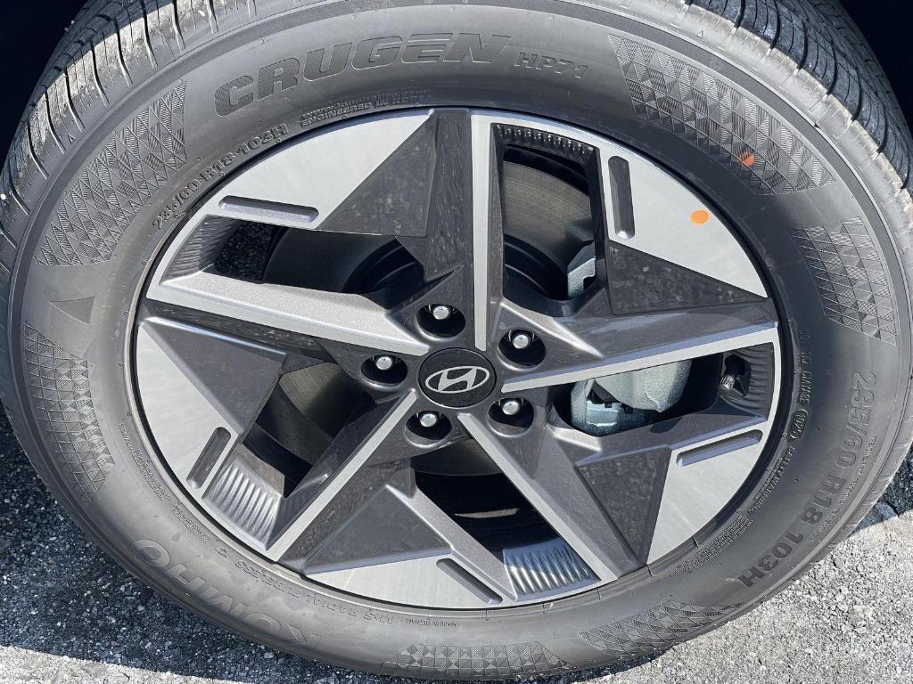 new 2025 Hyundai Tucson car, priced at $35,847
