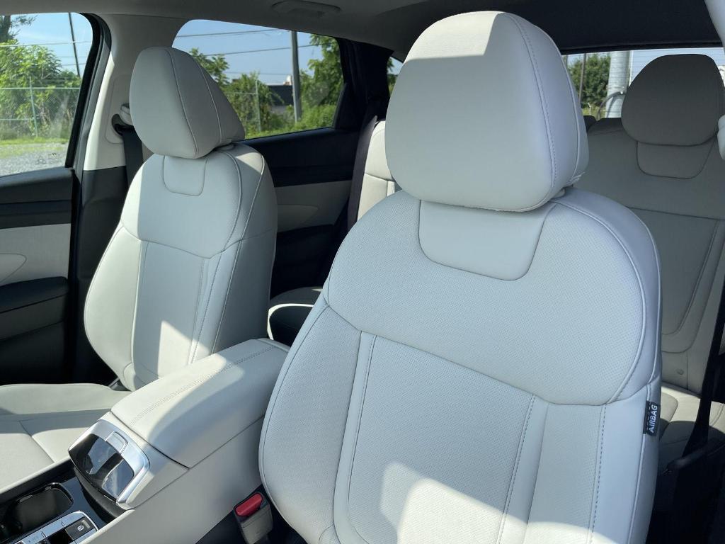 new 2025 Hyundai Tucson car, priced at $35,847