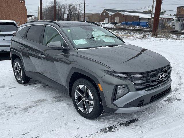 new 2025 Hyundai TUCSON Hybrid car, priced at $38,315