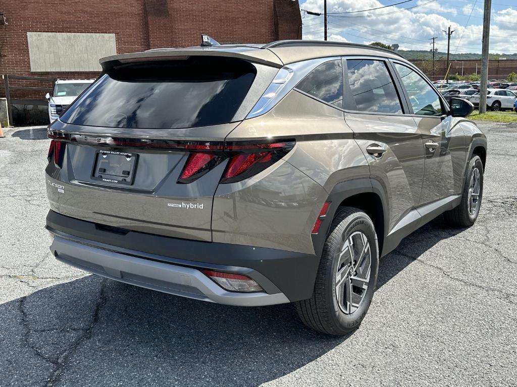 new 2025 Hyundai TUCSON Hybrid car, priced at $35,157