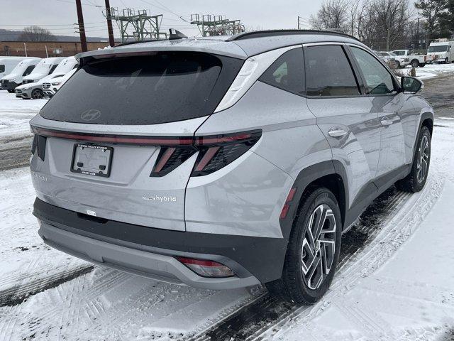 new 2025 Hyundai TUCSON Hybrid car, priced at $43,235