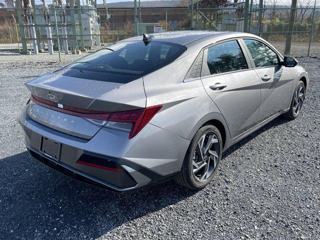 new 2025 Hyundai Elantra car, priced at $27,280