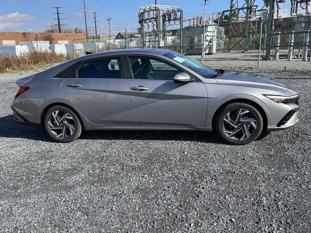 new 2025 Hyundai Elantra car, priced at $27,280