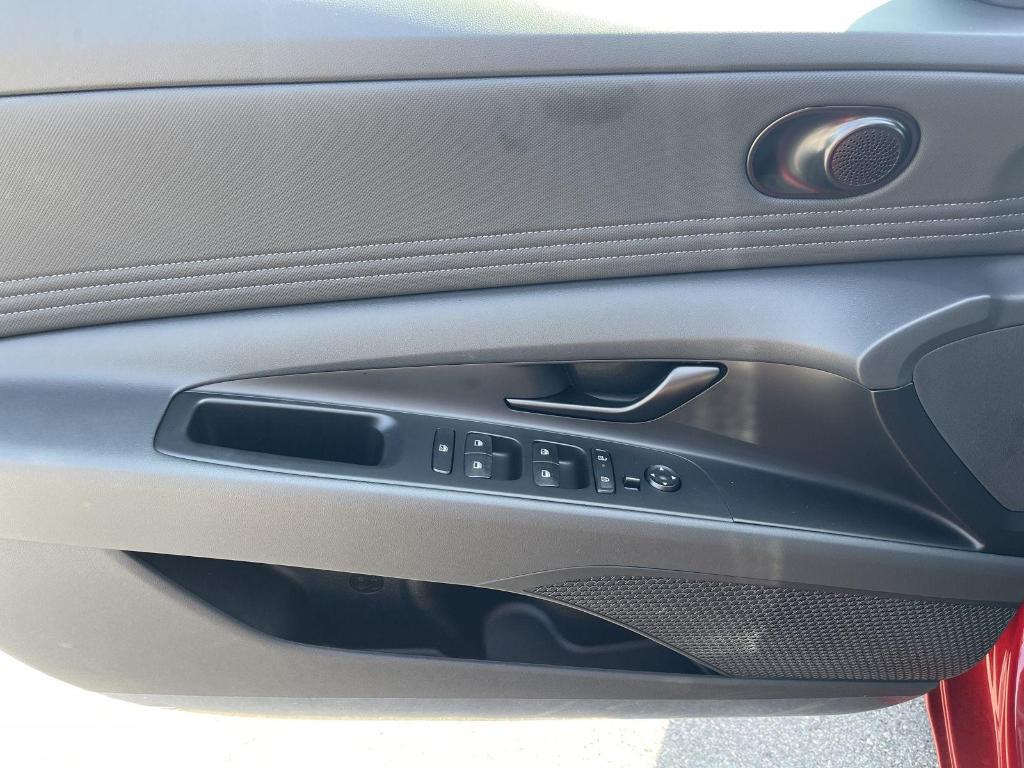 new 2025 Hyundai Elantra car, priced at $24,972