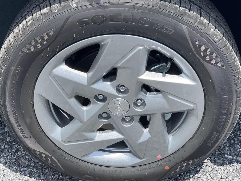 new 2025 Hyundai Kona car, priced at $27,694