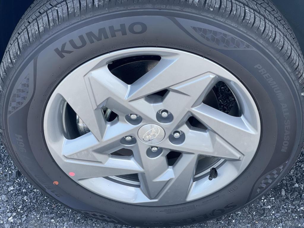 new 2025 Hyundai Kona car, priced at $27,694