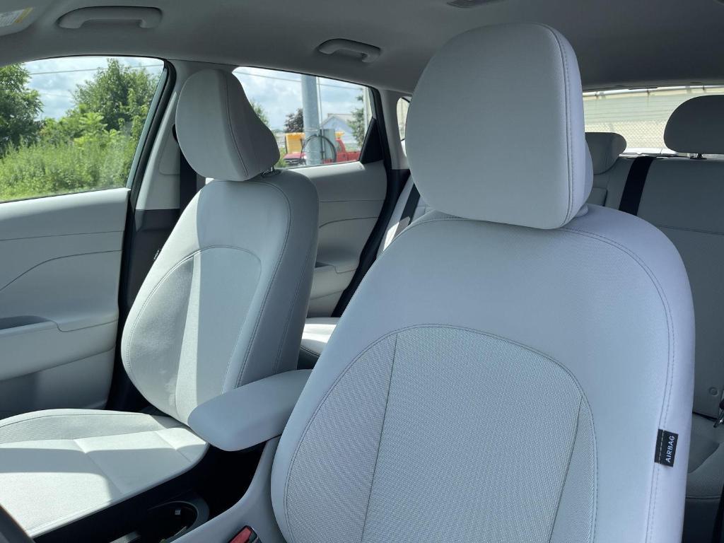 new 2025 Hyundai Kona car, priced at $27,694