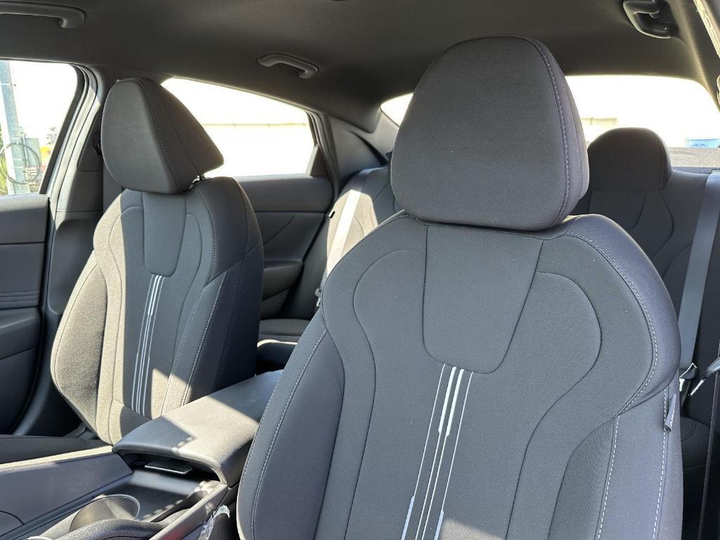 new 2025 Hyundai Elantra car, priced at $24,485