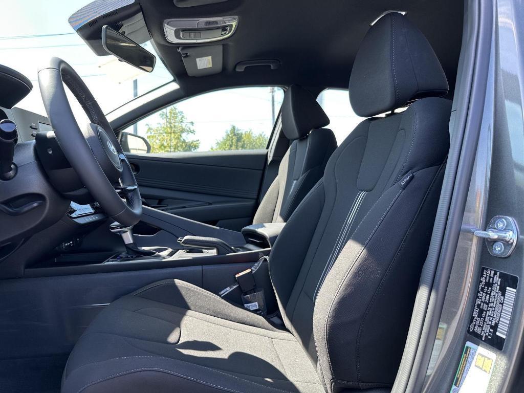 new 2025 Hyundai Elantra car, priced at $24,485