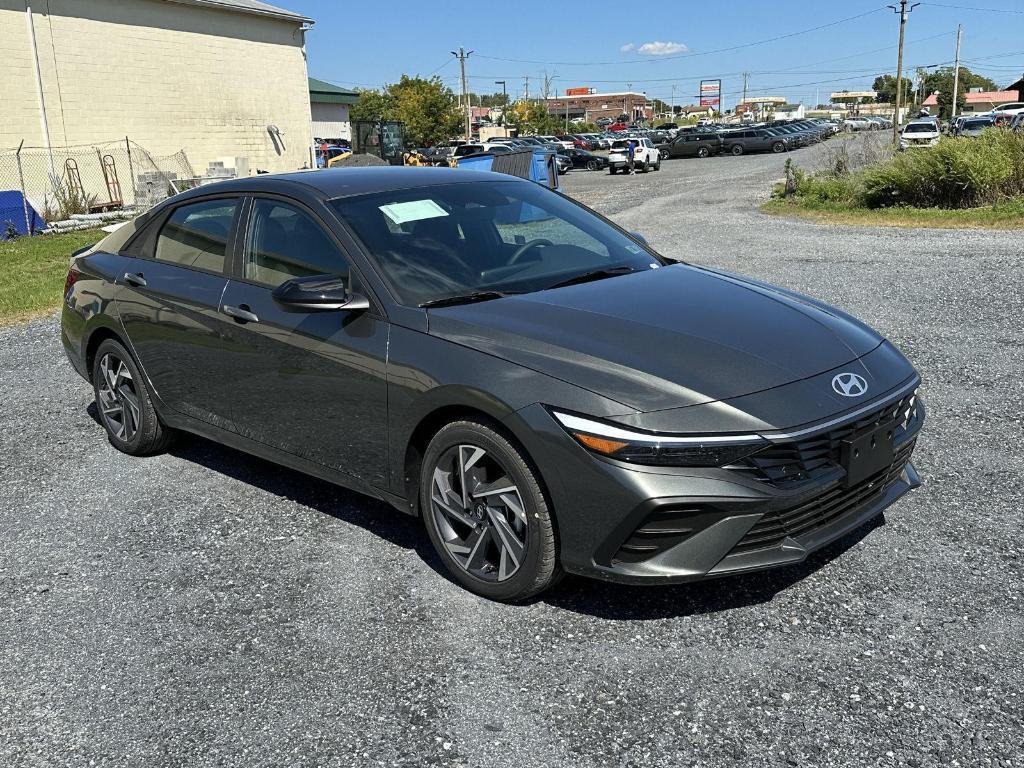new 2025 Hyundai Elantra car, priced at $24,485