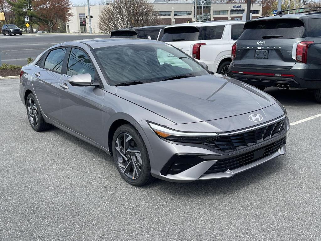 new 2025 Hyundai ELANTRA HEV car, priced at $31,090