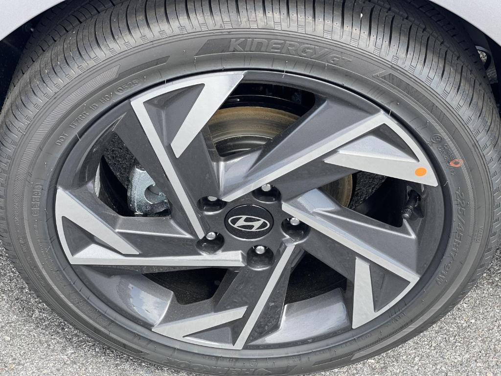 new 2025 Hyundai ELANTRA HEV car, priced at $31,090