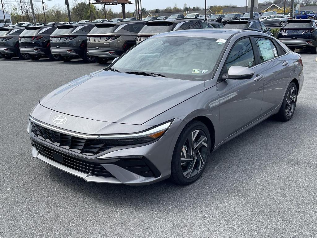 new 2025 Hyundai ELANTRA HEV car, priced at $31,090