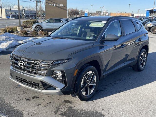 new 2025 Hyundai Tucson car, priced at $34,170