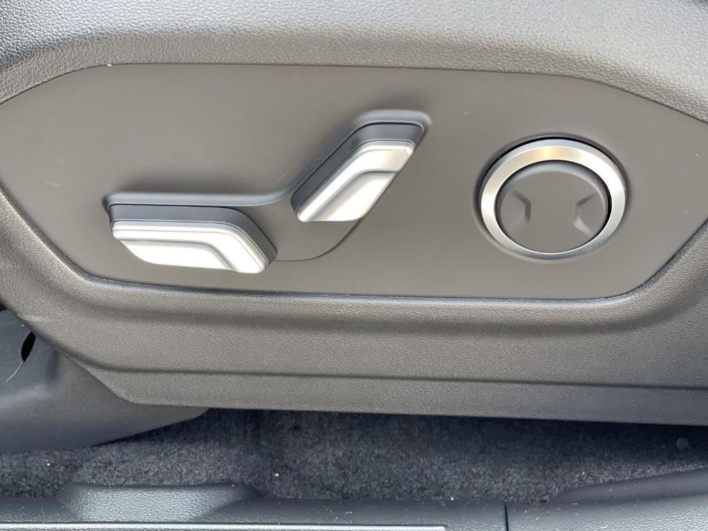 new 2026 Hyundai SANTA FE HEV car, priced at $41,860