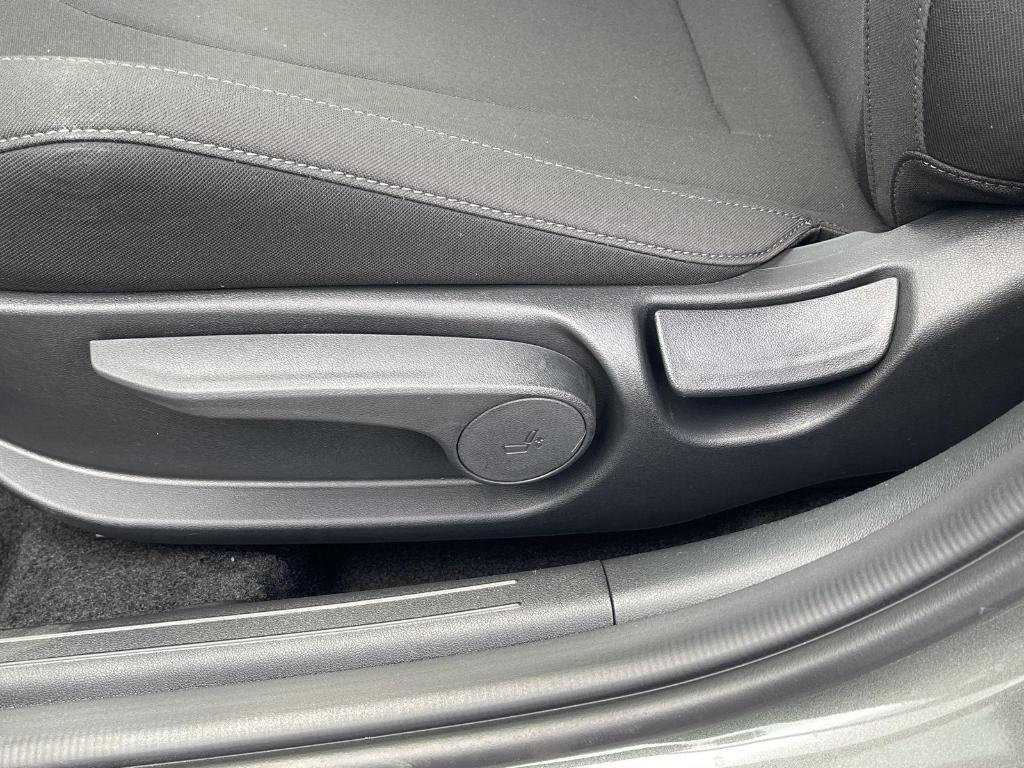 new 2025 Hyundai ELANTRA HEV car, priced at $26,603