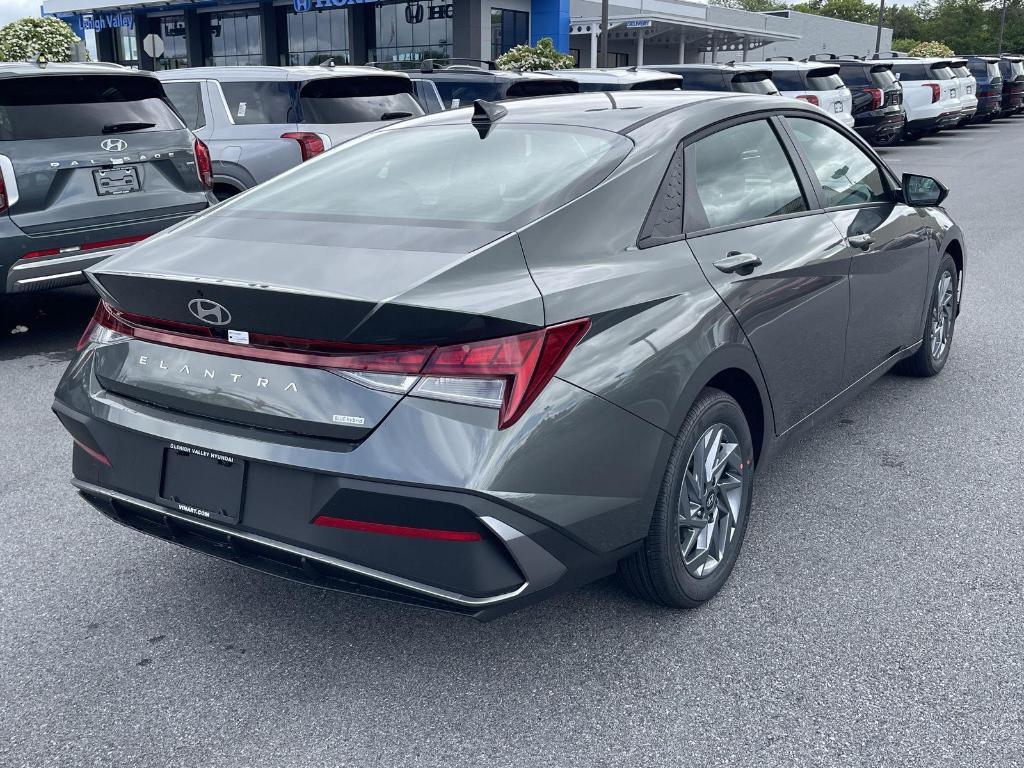 new 2025 Hyundai ELANTRA HEV car, priced at $26,603