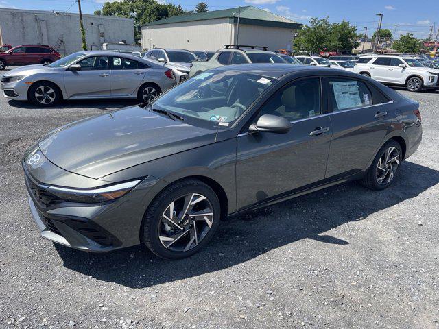 new 2024 Hyundai Elantra car, priced at $27,000