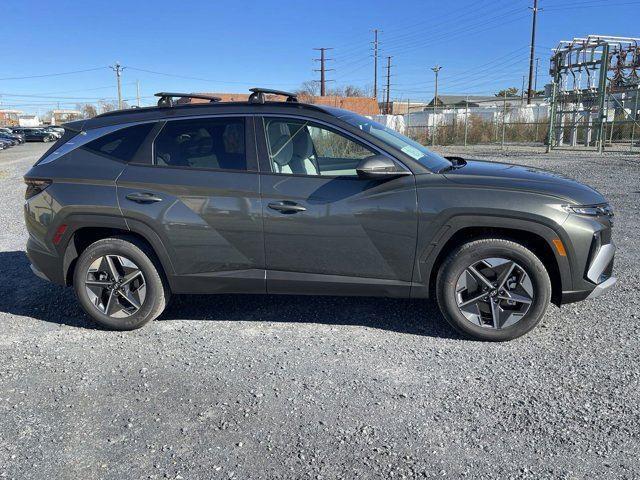 new 2025 Hyundai TUCSON Hybrid car, priced at $37,480