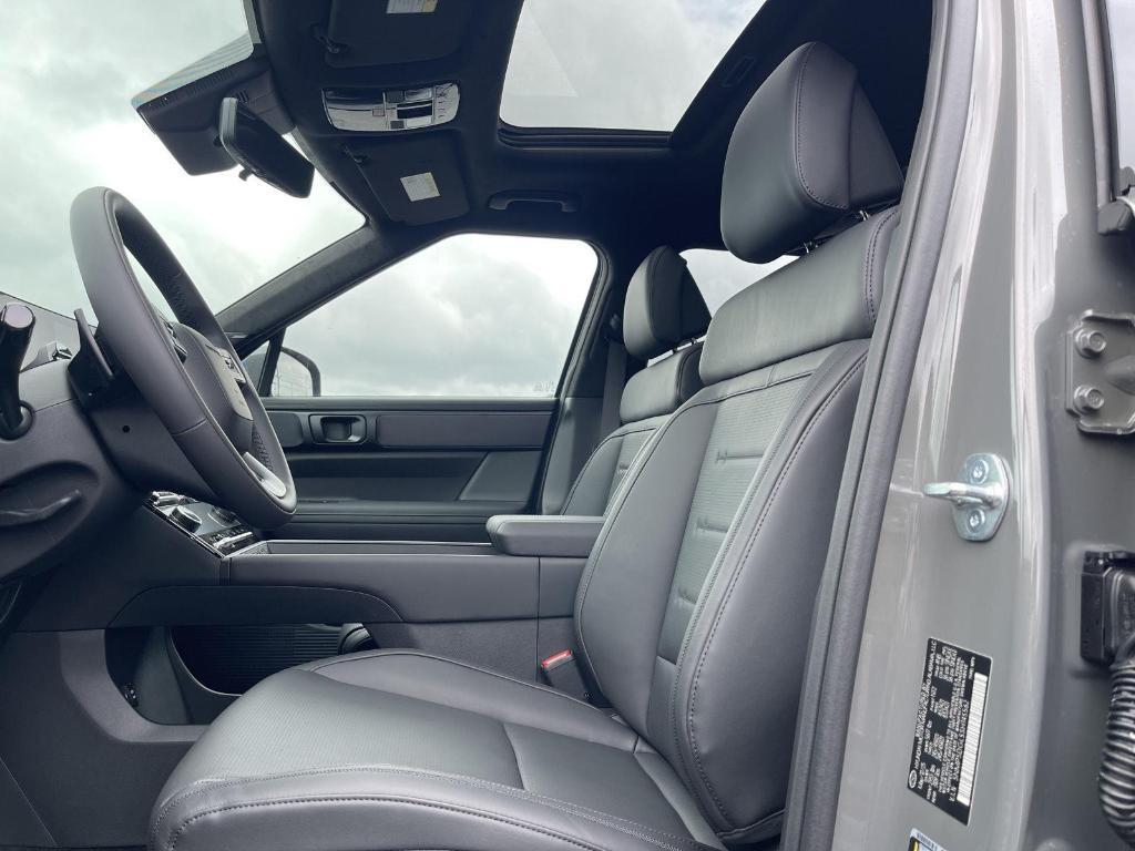 new 2025 Hyundai Santa Fe car, priced at $49,474