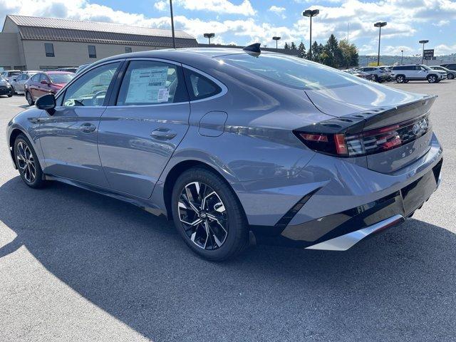 new 2025 Hyundai Sonata car, priced at $31,015