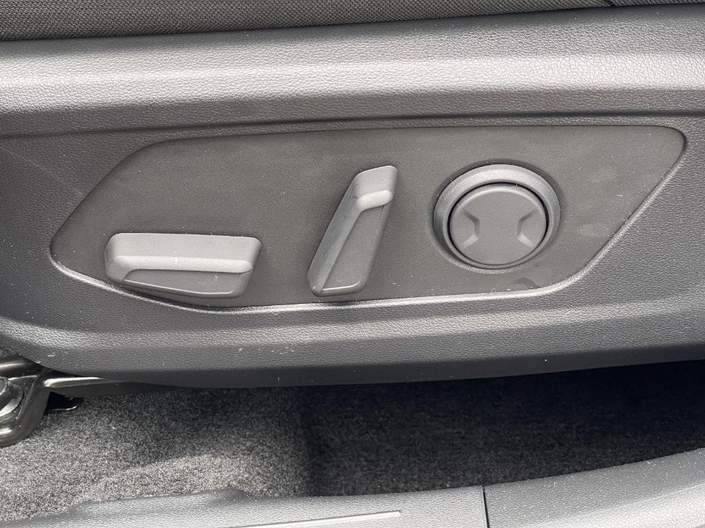 new 2025 Hyundai Tucson car, priced at $33,948