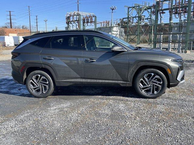 new 2025 Hyundai TUCSON Hybrid car, priced at $43,165