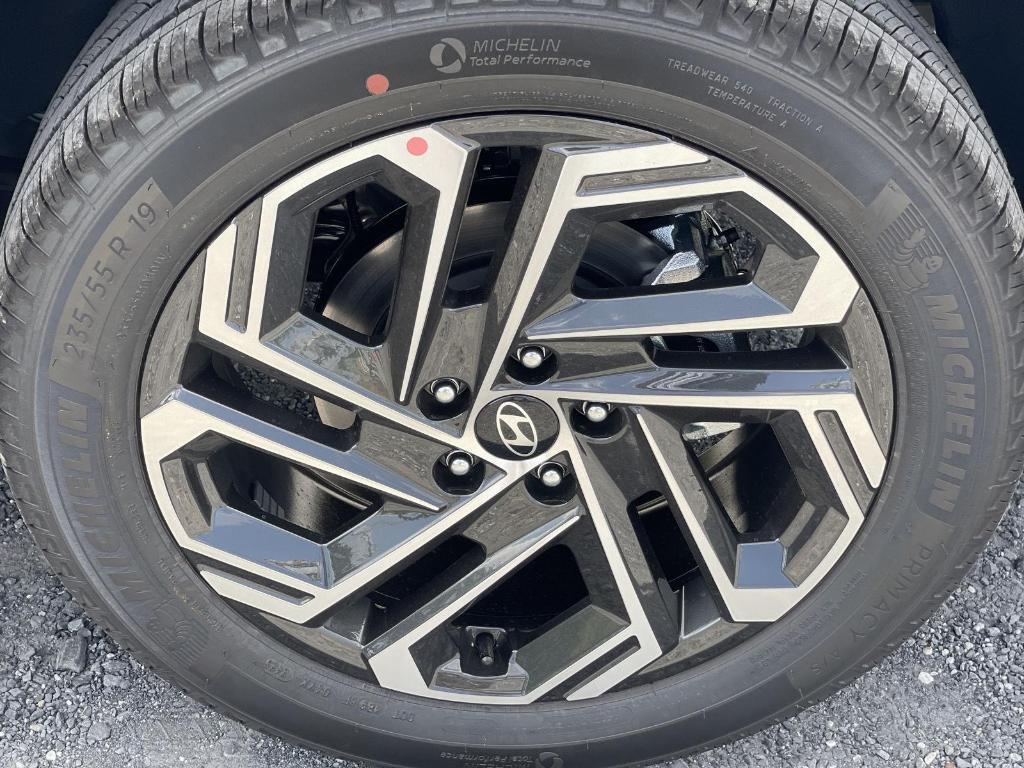 new 2025 Hyundai Tucson car, priced at $41,301