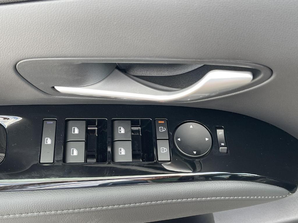 new 2025 Hyundai Tucson car, priced at $41,301