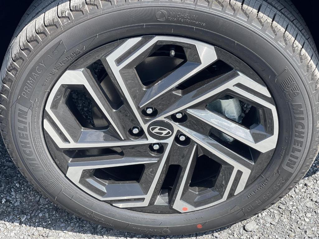 new 2025 Hyundai Tucson car, priced at $41,301