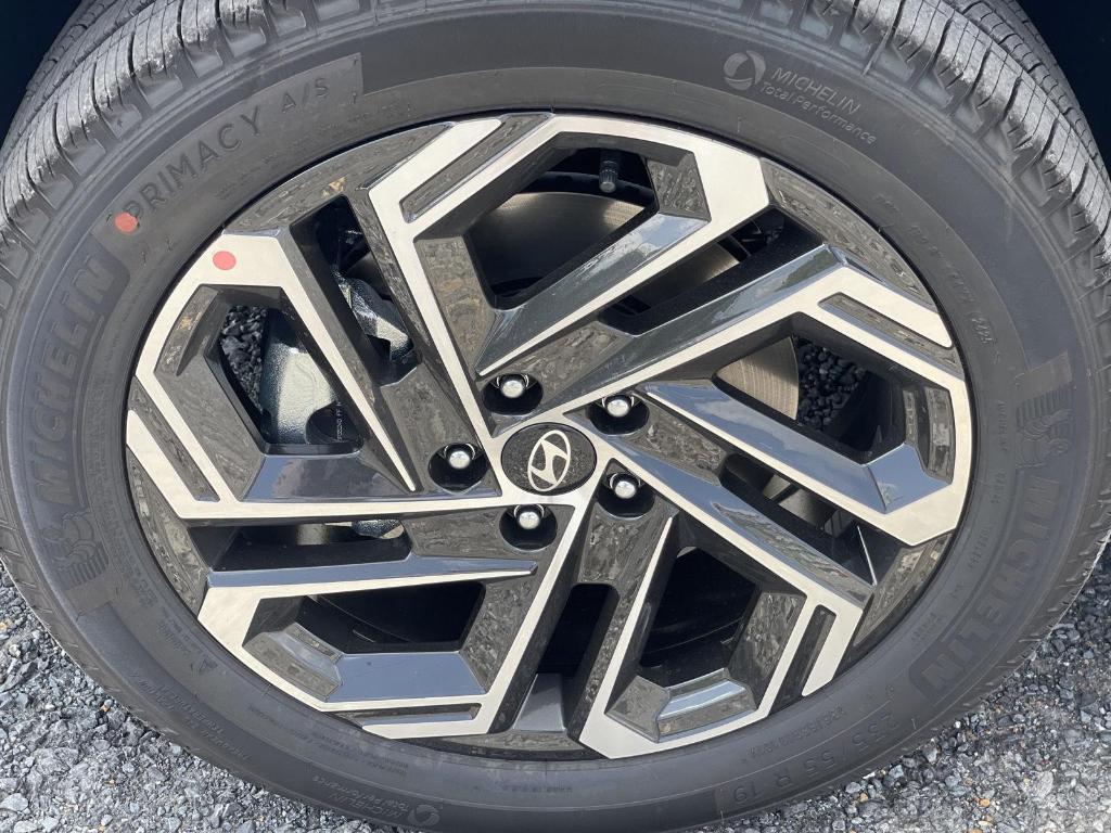 new 2025 Hyundai Tucson car, priced at $41,301