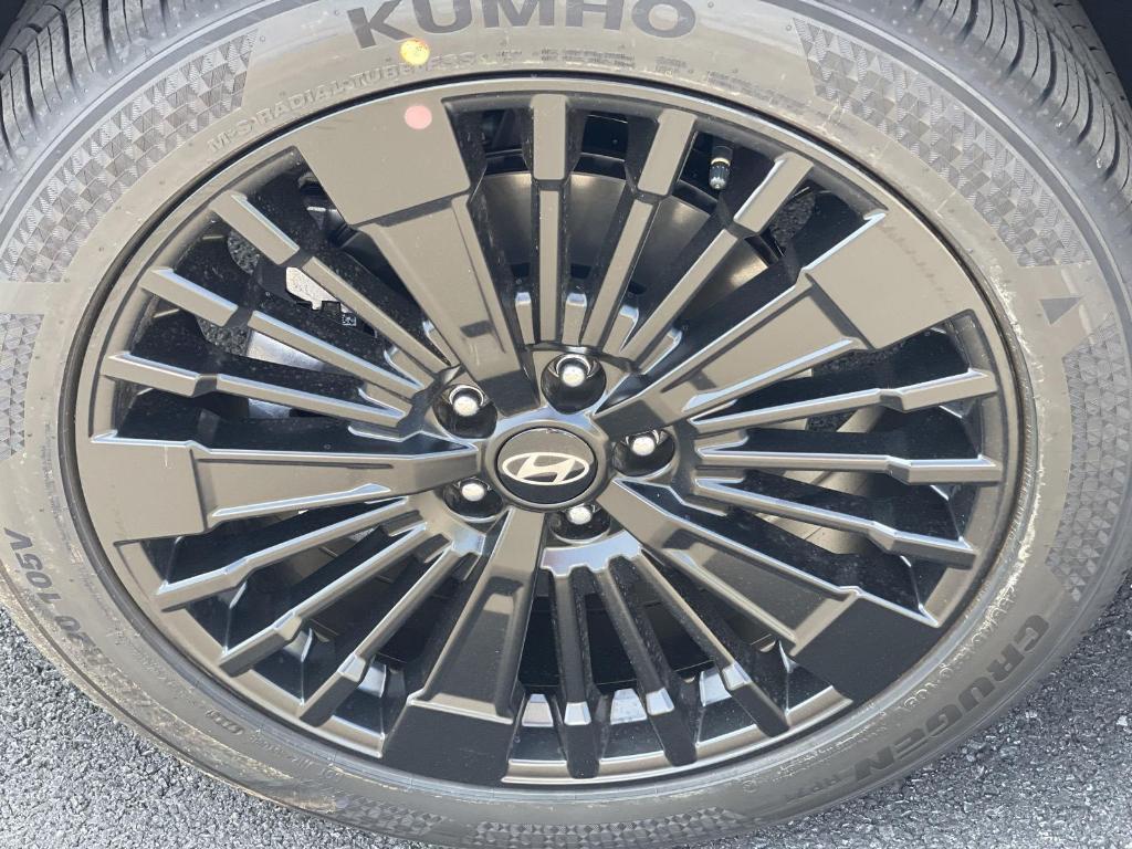 new 2026 Hyundai SANTA FE HEV car, priced at $51,612