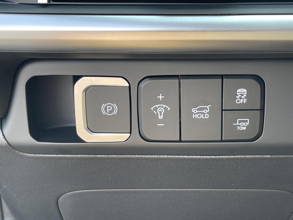 new 2025 Hyundai Santa Fe car, priced at $41,868