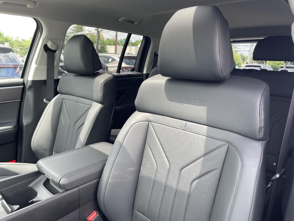 new 2025 Hyundai Santa Fe car, priced at $41,868