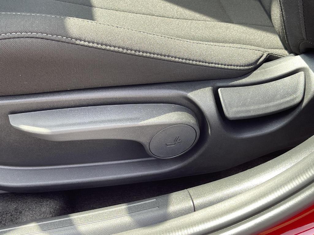 new 2025 Hyundai Elantra car, priced at $24,908