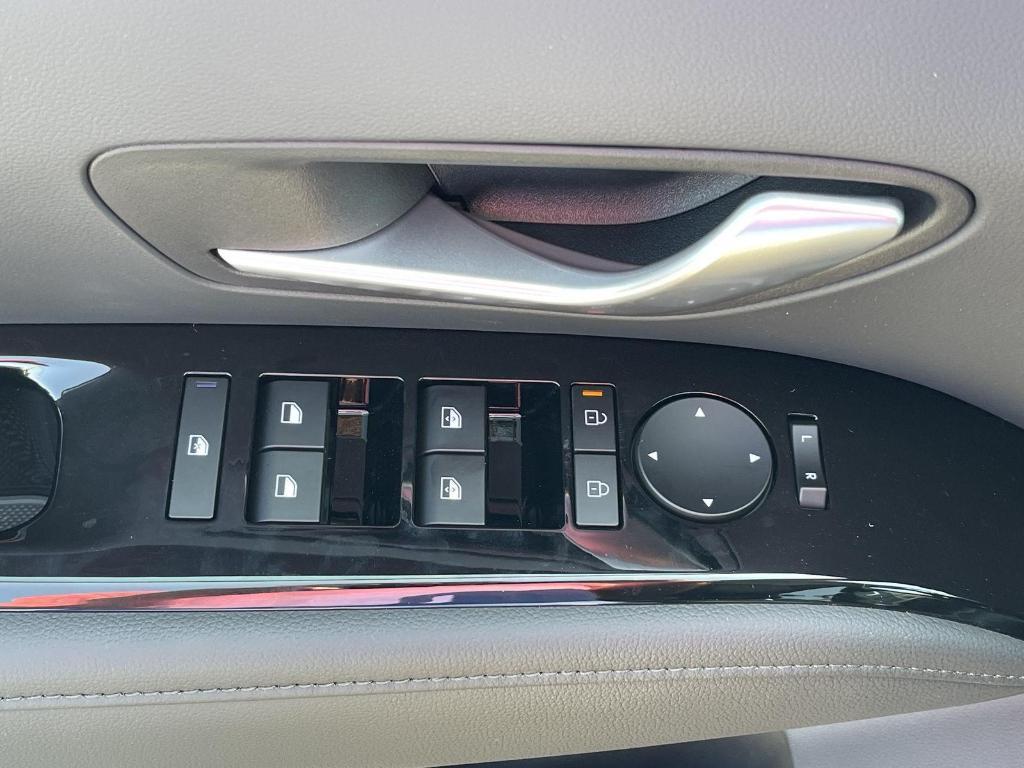 new 2026 Hyundai TUCSON Hybrid car, priced at $44,555