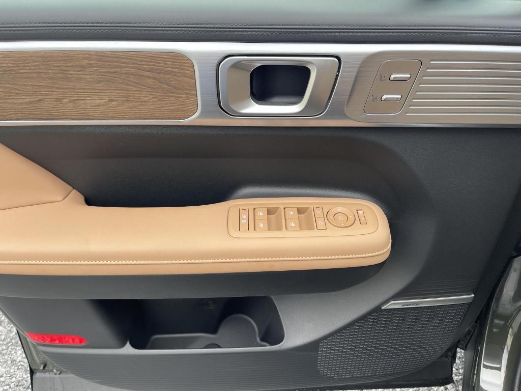 new 2026 Hyundai SANTA FE HEV car, priced at $51,595