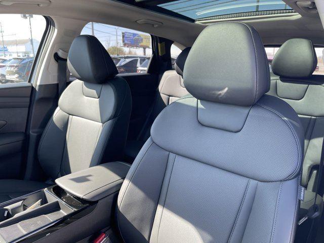 new 2025 Hyundai TUCSON Hybrid car, priced at $37,689