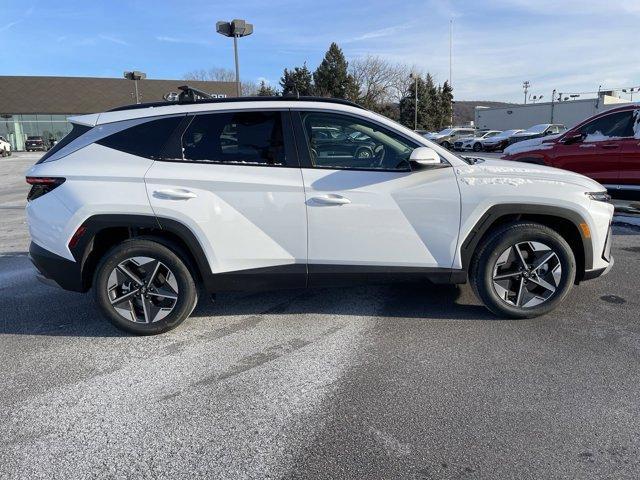 new 2025 Hyundai Tucson Hybrid car, priced at $38,939