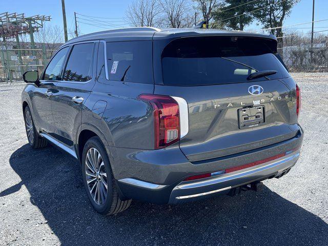 new 2025 Hyundai Palisade car, priced at $54,017